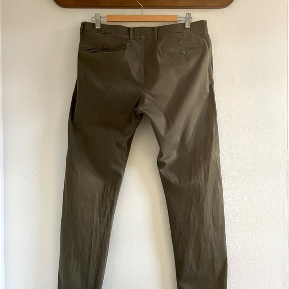 J. Crew 484 Slim-Fit Stretch Chino in Catskill Green (32 x 32) - Picture 3 of 3